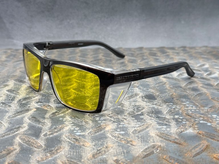 Hunters HD gold magnum shooting glasses, safety glasses